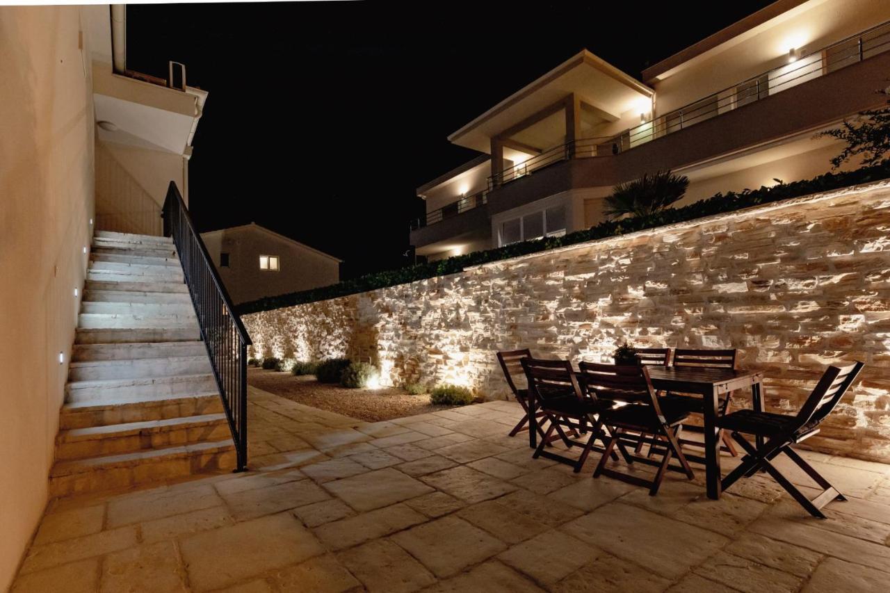 וודיצה Olive Tree Apartments מראה חיצוני תמונה
